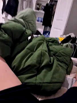 Snapshot of Tom32828 chatting on 28, 2, 2026 Tom32828 online show from 28, 2, 2026