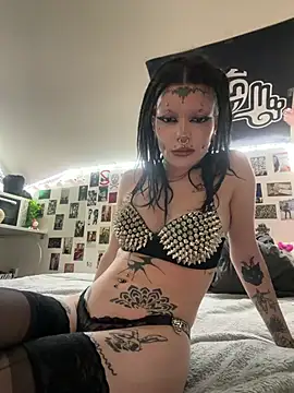 Snapshot of demonLamia chatting on 22, 2, 2026 demonLamia online show from 22, 2, 2026
