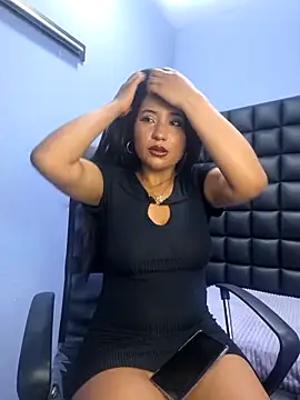 Snapshot of valenlopezz_ chatting on 29, 3, 2026 valenlopezz online show from 29, 3, 2026