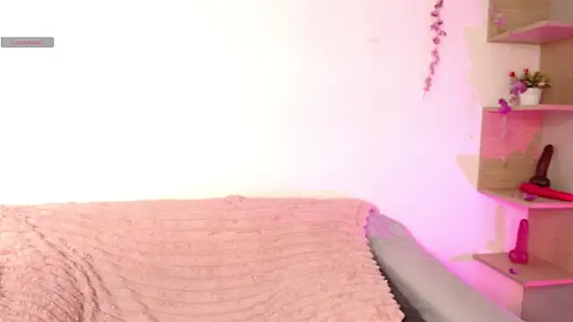 chloe peach  online show from 19, 5, 2026