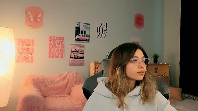 dinnerwithflowers online show from 1, 3, 2026