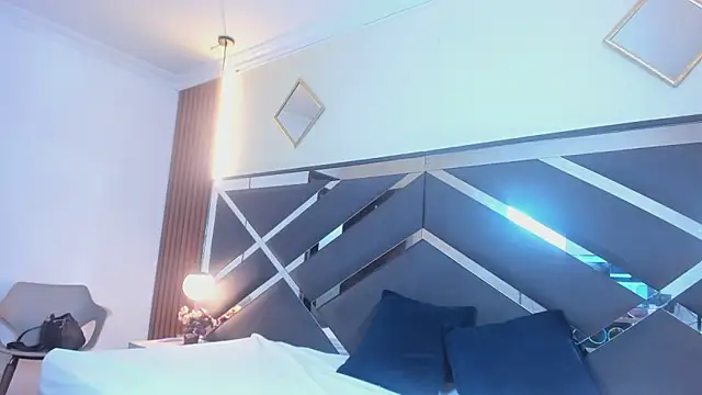 Ambarross  online show from 27, 2, 2026