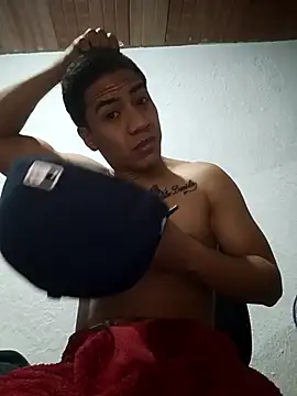 Snapshot of jheico_collins chatting on 4, 2, 2026 jheico collins online show from 4, 2, 2026