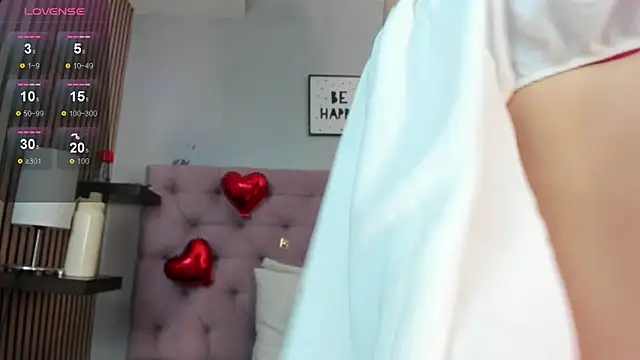 Snapshot of amber__moon1 chatting on 14, 2, 2026 amber moon1 online show from 14, 2, 2026