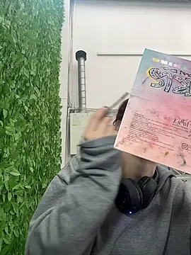 elodie rouge online show from 16, 3, 2026