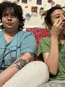 RavenEllieUniverse online show from 19, 2, 2026