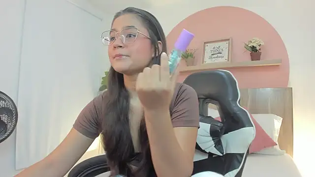 Snapshot of ivette_swan chatting on 11, 2, 2026 ivette swan online show from 11, 2, 2026