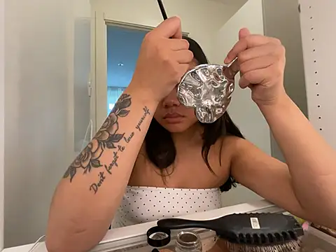 TitiTinyThai online show from 6, 5, 2026
