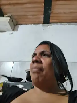 Snapshot of Zeyllyjhonson chatting on 12, 7, 2026 Zeyllyjhonson online show from 12, 7, 2026