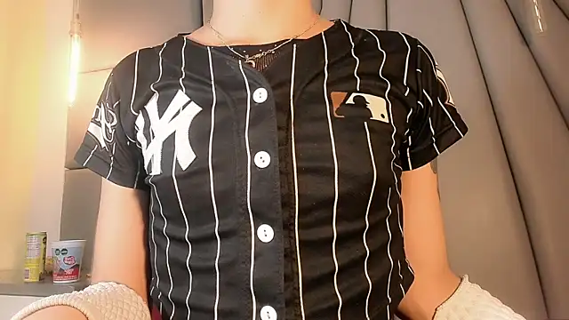 Miss-Saraii online show from 27, 3, 2026