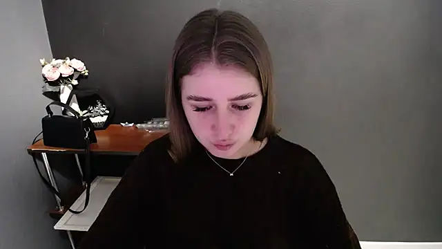 Sunny siren online show from 23, 2, 2026