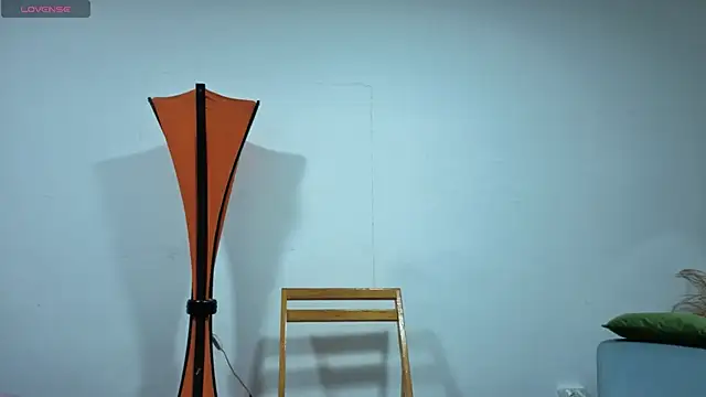 fransheskarossi online show from 15, 4, 2026