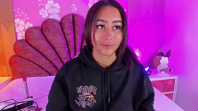 MadisonFox1 online show from 27, 2, 2026