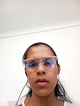 mitzukywinteer online show from 25, 3, 2026