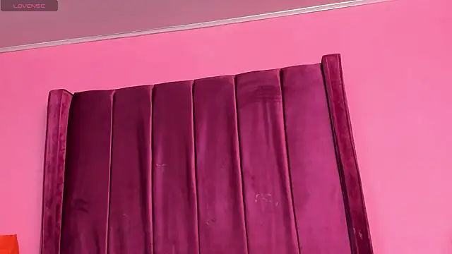 mitzukywinteer online show from 10, 7, 2026