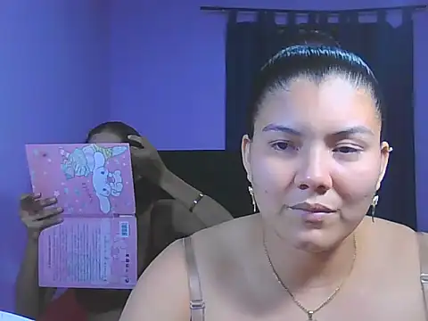 Helena-Paola online show from 8, 2, 2026