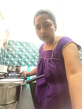 Snapshot of Hot-Tinaa chatting on 21, 2, 2026 Hot-Tinaa online show from 21, 2, 2026