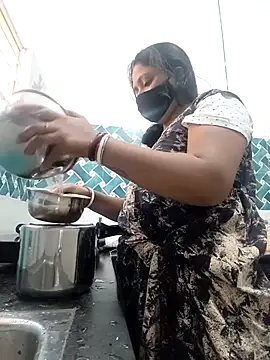 Snapshot of Hot-Tinaa chatting on 23, 2, 2026 Hot-Tinaa online show from 23, 2, 2026