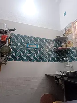 Hot-Tinaa online show from 18, 3, 2026