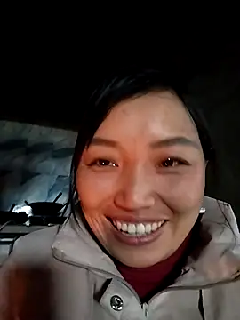 Snapshot of lia-coy chatting on 2, 2, 2026 lia-coy online show from 2, 2, 2026