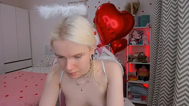 Mia WaterFall online show from 14, 2, 2026