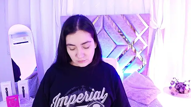 Snapshot of KathiaJenner chatting on 26, 6, 2026 KathiaJenner online show from 26, 6, 2026