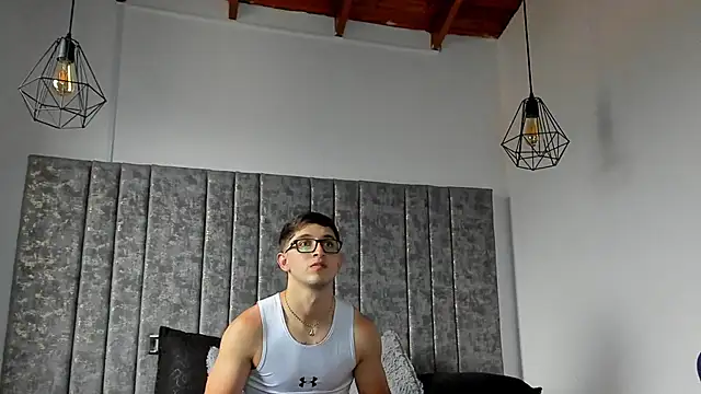 Snapshot of Calvin_Hunter chatting on 20, 2, 2026 Calvin Hunter online show from 20, 2, 2026