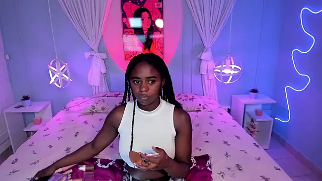 Snapshot of naomi_campell chatting on 19, 2, 2026 naomi campell online show from 19, 2, 2026