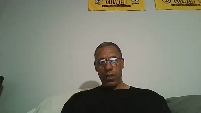 swimmer2496 online show from 8, 6, 2026