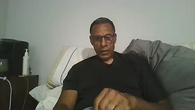 swimmer2496 online show from 4, 8, 2026