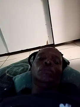 Snapshot of 01Wetlips chatting on 19, 2, 2026 01Wetlips online show from 19, 2, 2026