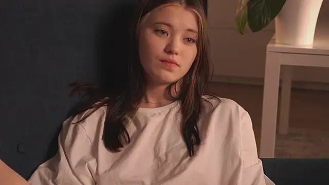 Snapshot of EleniRoeber chatting on 17, 2, 2026 EleniRoeber online show from 17, 2, 2026