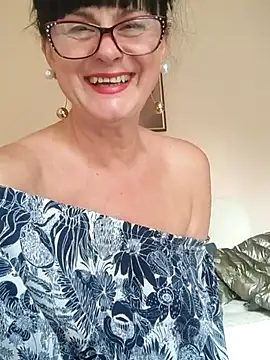 Snapshot of AliceSwan57 chatting on 18, 7, 2026 AliceSwan57 online show from 18, 7, 2026