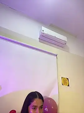 JuliaaVega online show from 12, 2, 2026