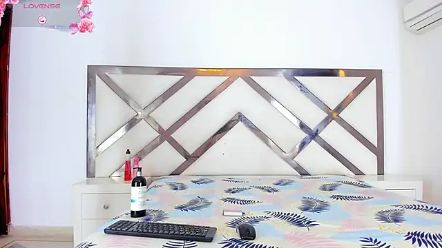 tifanibrown online show from 17, 2, 2026