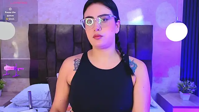 vicky grey online show from 31, 3, 2026