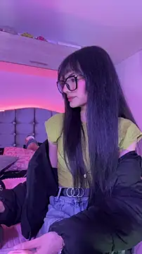  Lucycherry online show from 17, 2, 2026