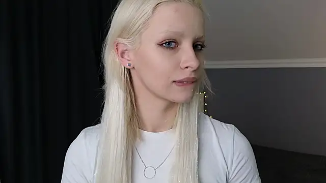 Naomi Demio online show from 14, 3, 2026