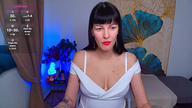 Agata  Moore online show from 15, 3, 2026