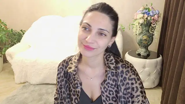 LovelyBeatrice online show from 1, 3, 2026