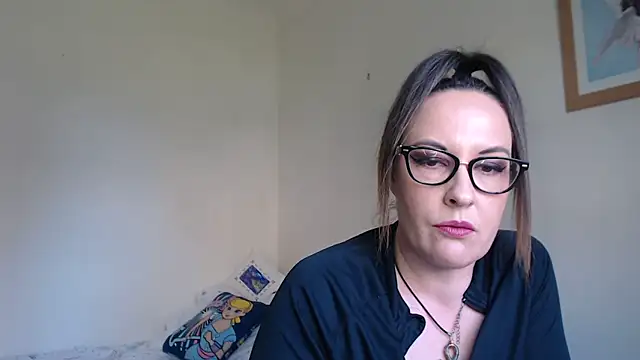 Snapshot of PsychicDominatrix chatting on 10, 4, 2026 PsychicDominatrix online show from 10, 4, 2026