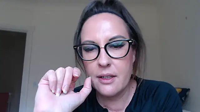 Snapshot of PsychicDominatrix chatting on 22, 6, 2026 PsychicDominatrix online show from 22, 6, 2026