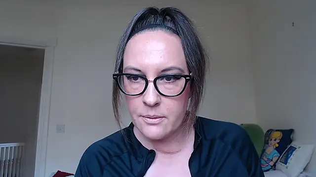 Snapshot of PsychicDominatrix chatting on 3, 7, 2026 PsychicDominatrix online show from 3, 7, 2026