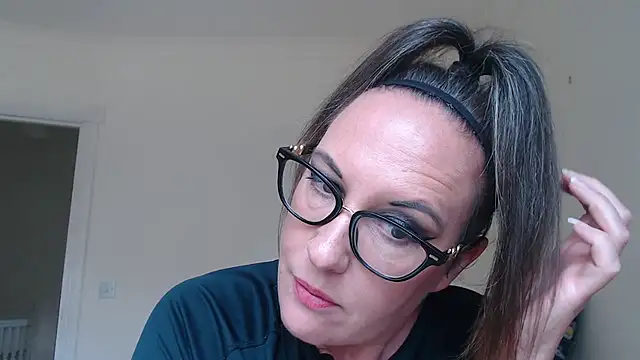 Snapshot of PsychicDominatrix chatting on 25, 7, 2026 PsychicDominatrix online show from 25, 7, 2026