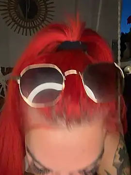 MrsRedFoxy online show from 19, 6, 2026