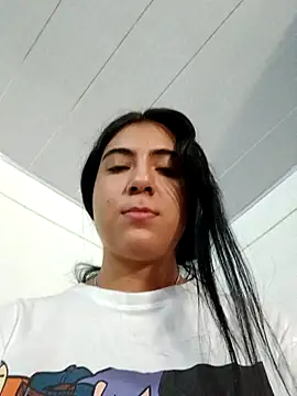 Snapshot of Ailen-cute chatting on 2, 2, 2026 Ailen-cute online show from 2, 2, 2026