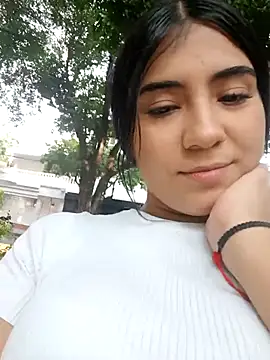 Snapshot of Ailen-cute chatting on 7, 2, 2026 Ailen-cute online show from 7, 2, 2026