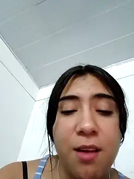 Snapshot of Ailen-cute chatting on 25, 2, 2026 Ailen-cute online show from 25, 2, 2026