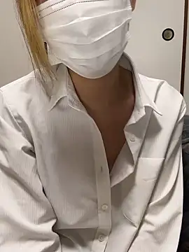 yui  yuichan online show from 3, 3, 2026