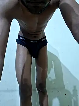 Snapshot of Ayush281999 chatting on 14, 2, 2026 Ayush281999 online show from 14, 2, 2026